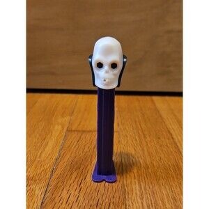 Vintage 1971 Purple Pez Dispenser Dr Skull Skeleton with Feet Made in Slovenia